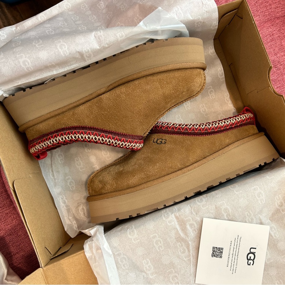 UGG Tazz slippers BRAND NEW WITH BOX women 8 platform chestnut brown NWT